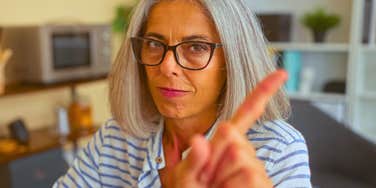 Unspoken Boundaries Modern Adults Set With Their Aging Parents That Sound Bold To Boomers