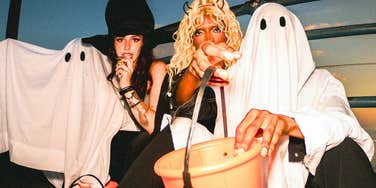 Gen Z Millennials Gen X Boomers Have Different Ideas Of What Counts As An Appropriate Halloween Costume