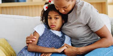 mom and daughter who feels sad 