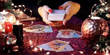 tarot card reader