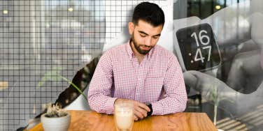 Man stood up by date at restaurant 