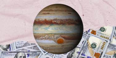 planet jupiter and hundred dollar bills