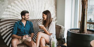 Couple on first date
