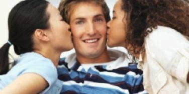 menage a trois lesbian