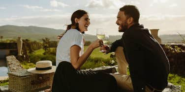 couple drinking wine on date