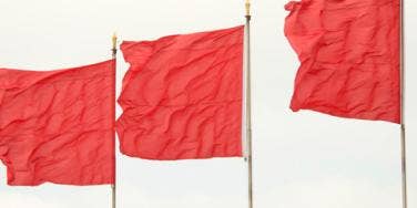 Watch Out! Online Dating Red Flags