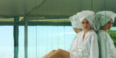 World's Sexiest Hotel Bathrooms