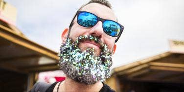 Men Are Covering Their Beards In Glitter Cause Life Is Good Men Are Covering Their Beards In Glitter Cause Life Is Good