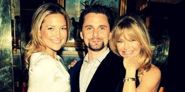 kate hudson, matthew bellamy, goldie hawn kate hudson, matthew bellamy, goldie hawn