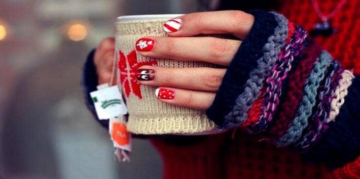 nails