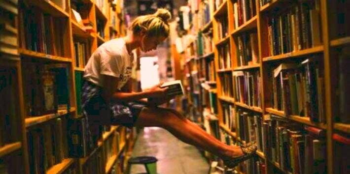  Books That Should Be On Your Summer Reading List