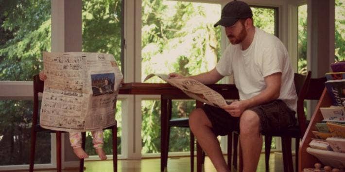 dad-baby-newspaper