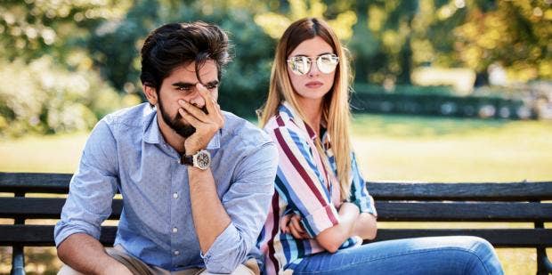 5 Signs You're In A Seriously Dysfunctional, Screwed-Up Relationship - Vimarsana News