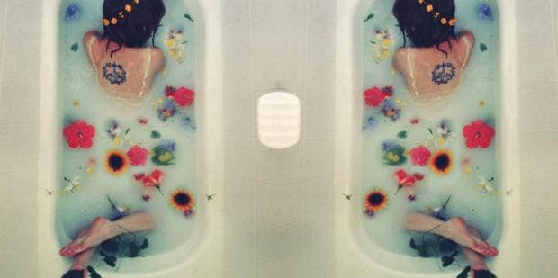 How To Masturbate In A Bathtub For The Best Wet Orgasm Ever