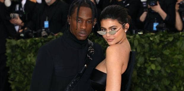 Did Travis Scott Cheat On Kylie Details Theory Stargazing Lyrics About Cheating On Pregnant Kylie Yourtango