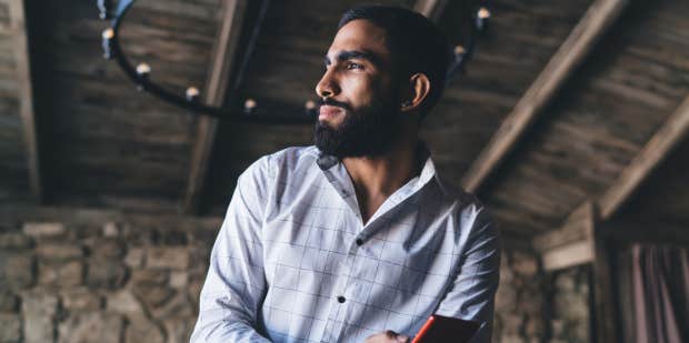 The Major Sign On Social Media That Your Boyfriend Is Cheating, According To Research - Vimarsana News