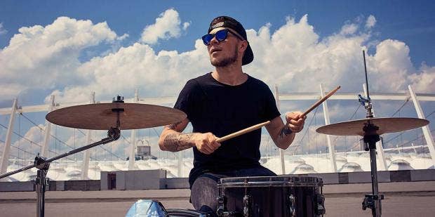5 Reasons You Need A Drummer Boyfriend Yourtango 5 Reasons You Need A Drummer Boyfriend Yourtango