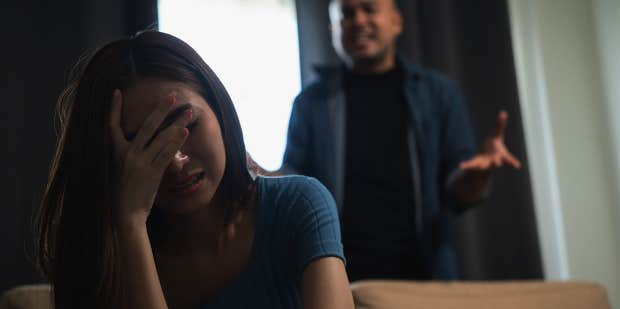 6 Ways Normal Relationship Fights Turn Into Verbal Abuse - Vimarsana News