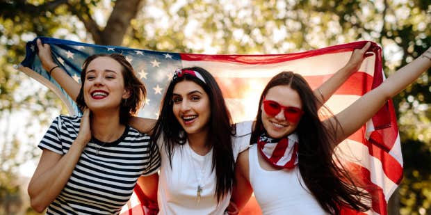 3 Zodiac Signs Who Find Their Own Independence On July 4, During The Capricorn Moon - Vimarsana News