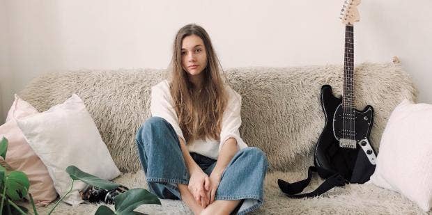 How To Deal With Loneliness & Move On After Divorce When You're Feeling  Lonely | Dr Karen Finn | Yourtango