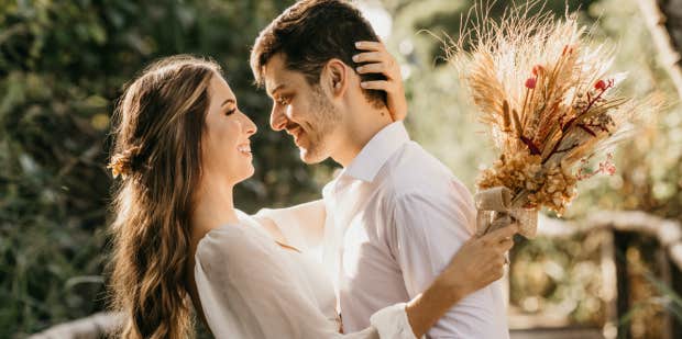 Groom Forced To Choose Between Inviting His Brother Or Having Lace At His Wedding Due To Brother’s Unusual Eating Habits
