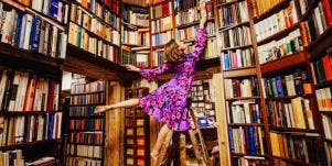 15 Best Gifts For Book Lovers 2020