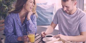 couple eating breakfast