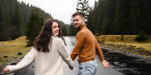 couple hiking in nature 