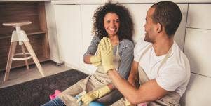 How To Get Your Husband To Help With The Household Chore List (Without A Fight)