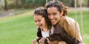 How To Set Boundaries In Dating As A Single Mom (Plus, 5 Types Of Men To Avoid)