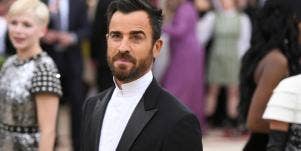 What Is Justin Theroux's Back Tattoo? The Photo And Meaning Behind His Gigantic Back Tattoo