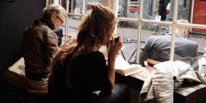 girl at coffee shop