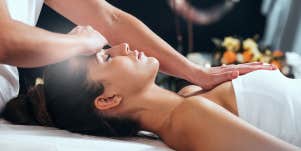 woman getting her crown chakra healed