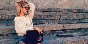 girl on laptop