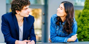 guy and girl unsure of what to say during an awkward silence