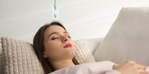 woman being hypotized