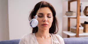 woman being hypnotized