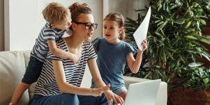 mom with her 2 kids