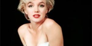 Marilyn Monroe on black background