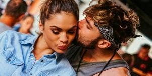 15 Crazy Facts About Kissing We Bet You Didn't Know
