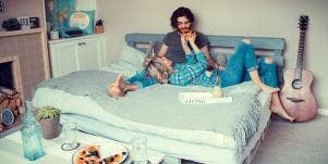 The 3 Most Stressful Relationship Problems Couples Deal With In Quarantine (And How To Fix Them)