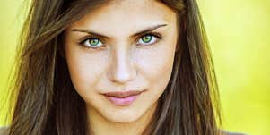 woman with green eyes
