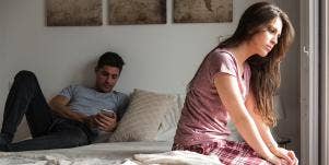 10 Serious Ways He's Cheating On You — No Sex Included