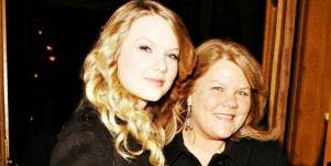 taylor swift and mom andrea groping trial