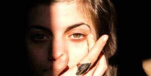 5 Ways To Stop Jealousy From Ruining Your Relationship