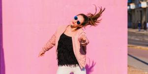 6 Benefits Of Vitamin D — How Much You Really Need