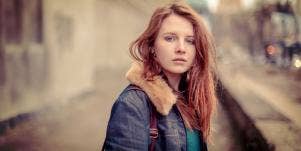 woman afraid to love