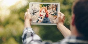 8 Practical Ways To Make A Long Distance Relationship Work