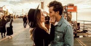 10 Signs You Met Your Soulmate (Congrats!)