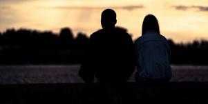 3 Zodiac Signs Who Fall In Love With A Friend During The Moon Conjunct Jupiter September 18, 2021 